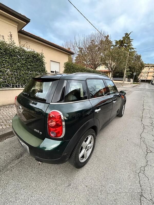 Usata Mini One D 111 CV (81 kW) 2013 Verde Utilitaria