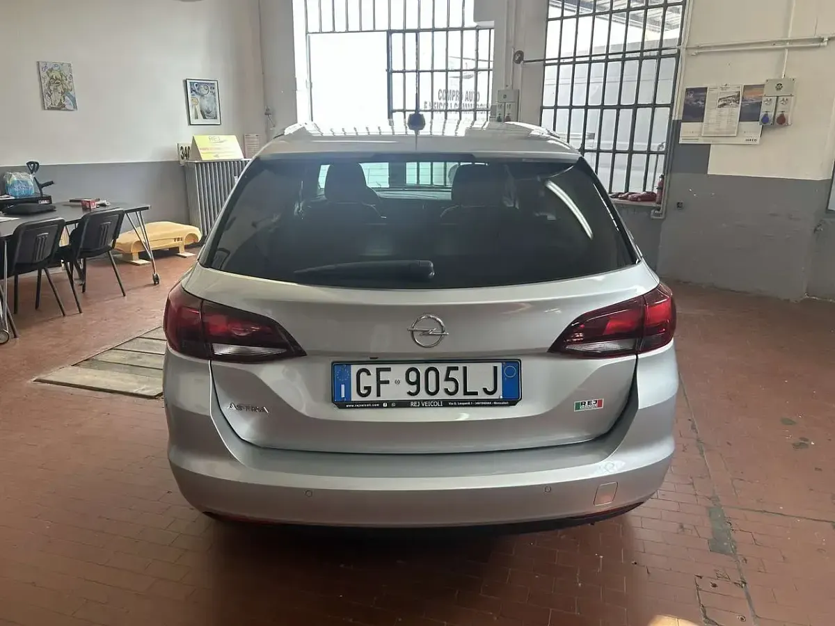 Usata Opel Astra Business Elegance 122 CV (89 kW) 2021 Other Station wagon