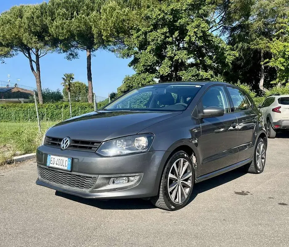 Usata VW Polo Comfortline 86 CV (63 kW) 2011 Grigio Utilitaria
