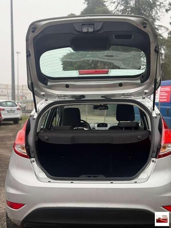 Usata Ford Fiesta Titanium 95 CV (69 kW) 2016 Bianco Berlina
