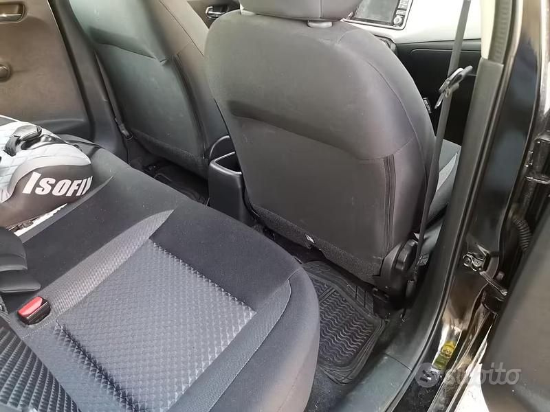 Usata Nissan Micra Acenta 92 CV (67 kW) 2021 Nero Utilitaria