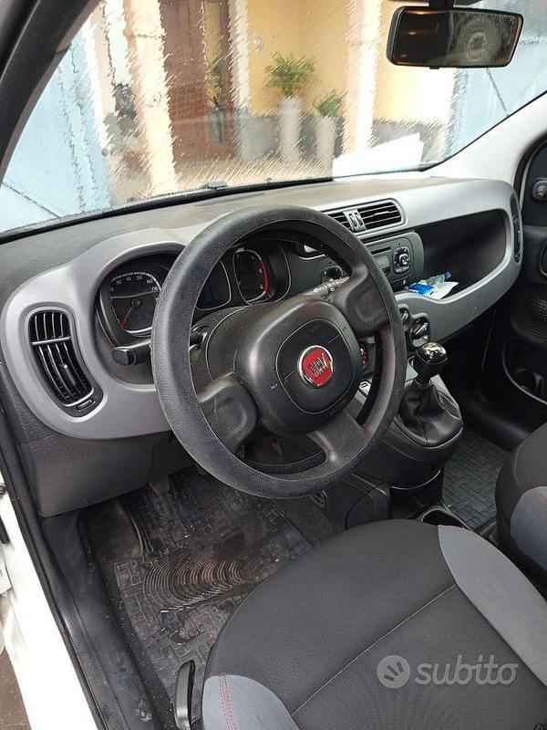 Usata Fiat Panda 80 CV (58 kW) 2015 Bianco Utilitaria