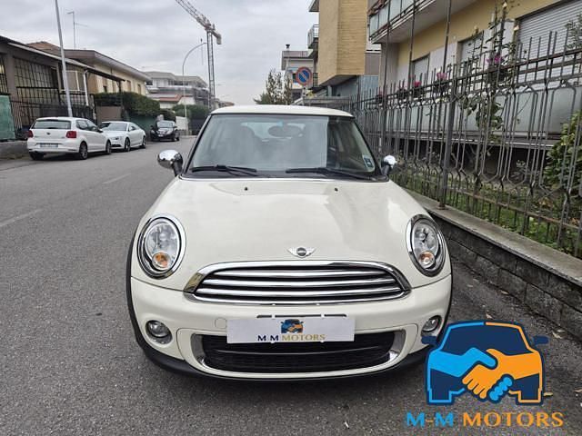 Usata Mini One D 90 CV (66 kW) 2012 Beige Utilitaria