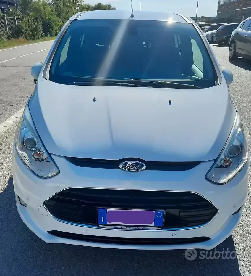 Usata Ford B-MAX Titanium X 75 CV (55 kW) 2016 Bianco Monovolume