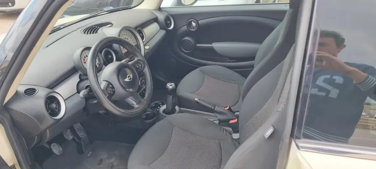 Usata Mini One D 89 CV (65 kW) 2012 Bianco Utilitaria