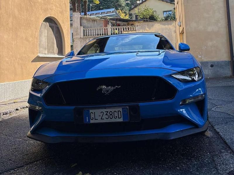 Usata Ford Mustang GT Convertible 450 CV (330 kW) 2022 Blu/azzurro Cabrio