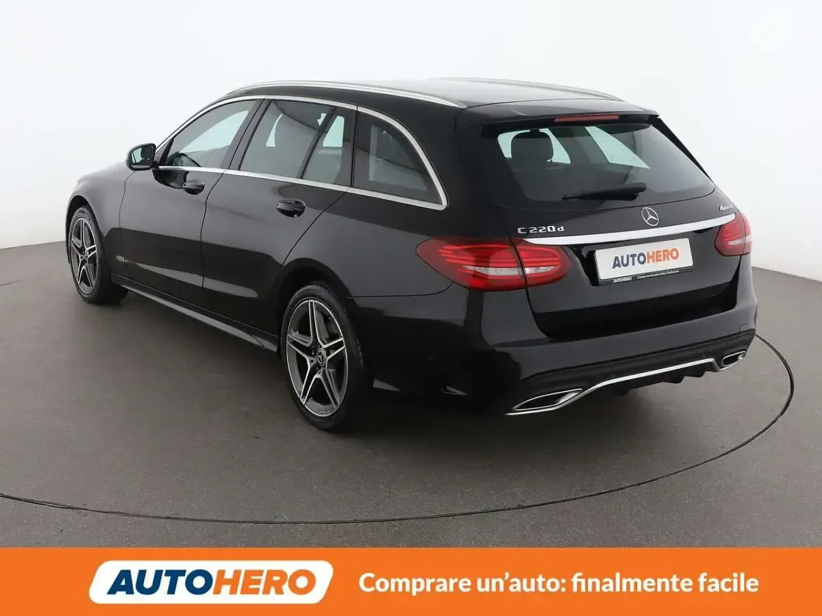 Usata Mercedes C220 Premium 194 CV (142 kW) 2019 Nero Station wagon