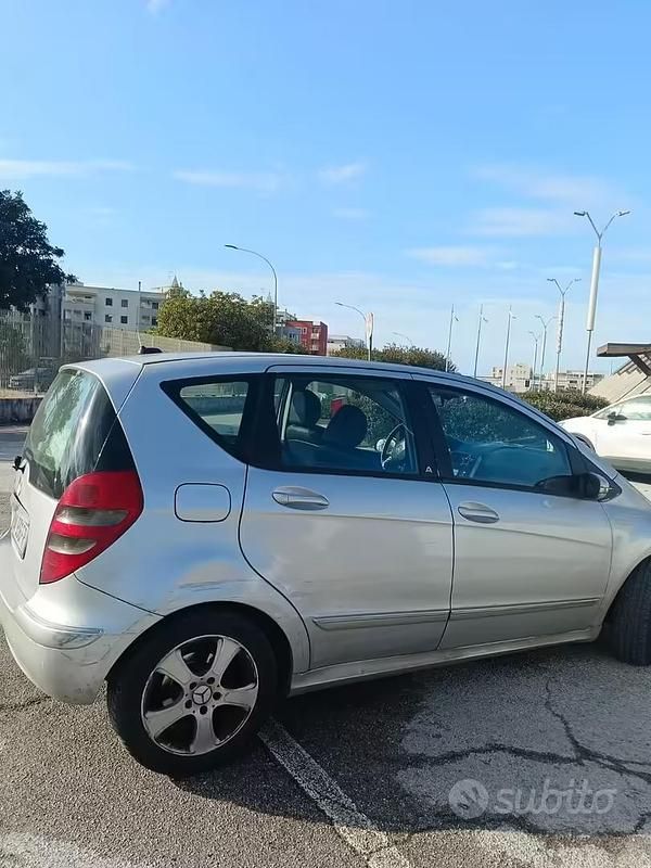 Usata Mercedes A150 2006 Grigio Berlina