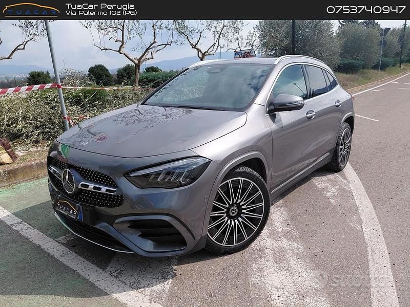 Usata Mercedes GLA200 Advanced Plus 150 CV (110 kW) 2024 Grigio SUV