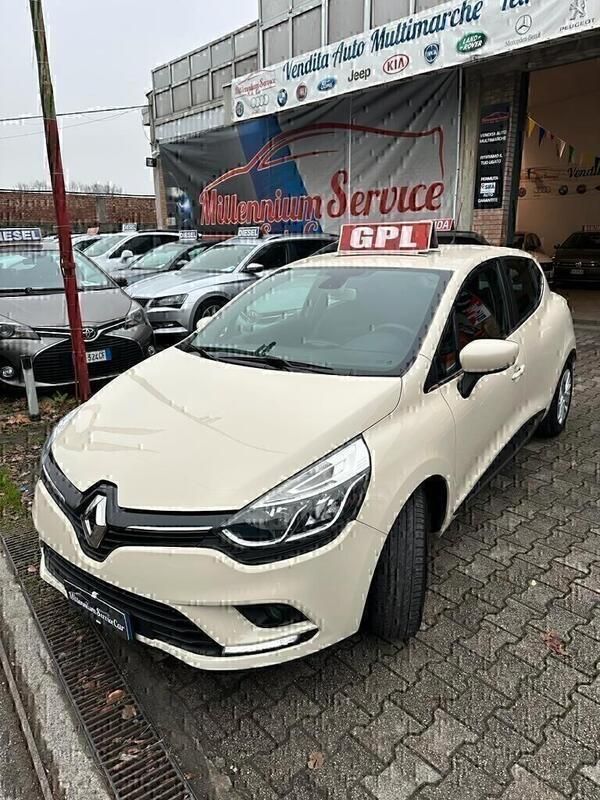 Usata Renault Clio IV 90 CV (66 kW) 2017 Nero Berlina