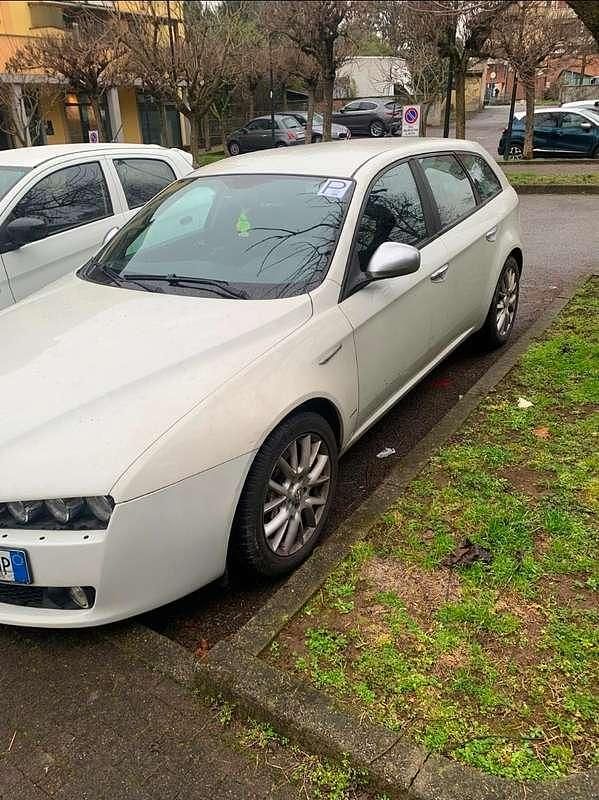 Usata Alfa Romeo 159 Super 136 CV (100 kW) 2011 Bianco Station wagon