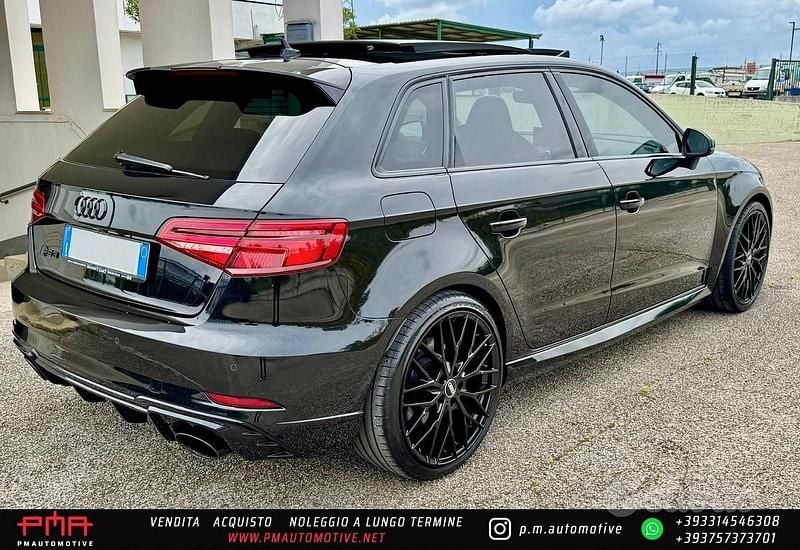 Usata Audi RS3 Ambiente 400 CV (294 kW) 2019 Nero Berlina