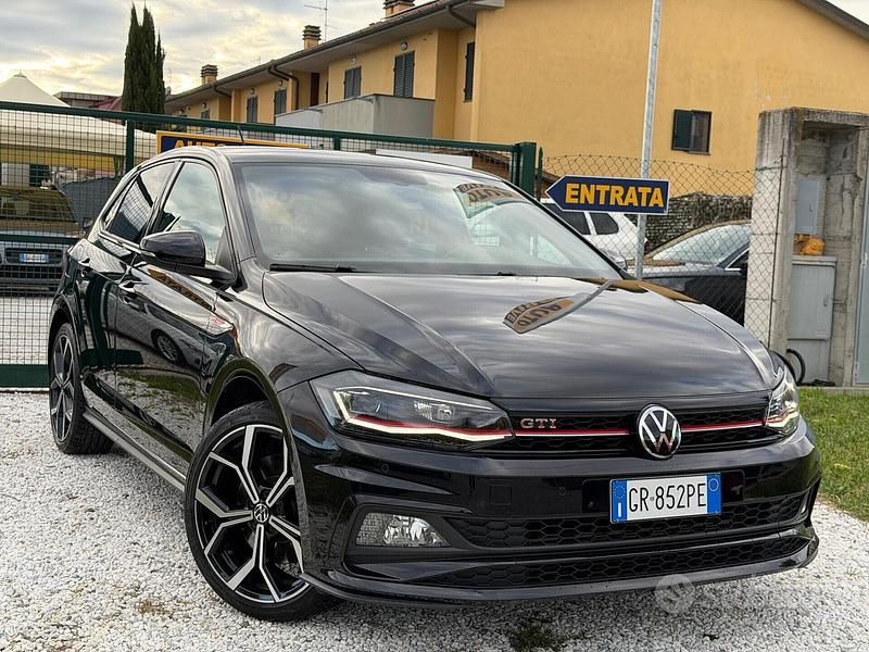 Nero Usata 2020 VW Polo GTI Tre volumi | 20.900 € (Buon prezzo) - Immagine 1/4