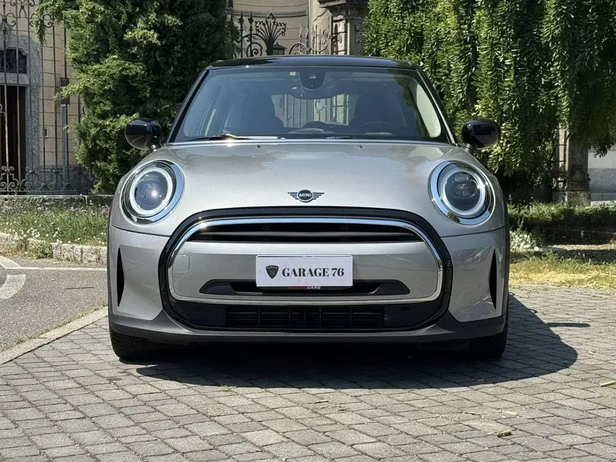Usata Mini Cooper 136 CV (100 kW) 2023 Grigio scuro Utilitaria