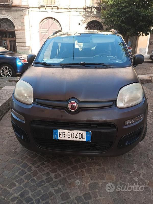 Marrone Usata 2014 Fiat Panda Due volumi | 5500 € (Buon prezzo) - Immagine 1/4