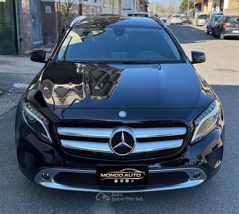 Usata Mercedes GLA200 AMG 136 CV (100 kW) 2016 Nero SUV