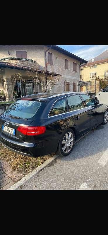 Usata Audi A4 Advanced 143 CV (105 kW) 2010 Nero Station wagon