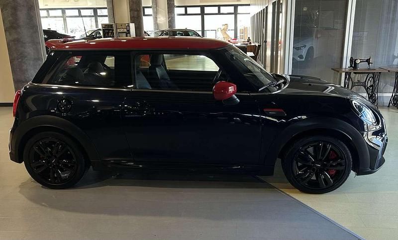 Usata Mini John Cooper Works 231 CV (169 kW) 2023 Mini yours enigmatic black met Utilitaria