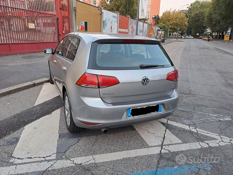 Usata VW Golf VII 105 CV (77 kW) 2013 Grigio Berlina