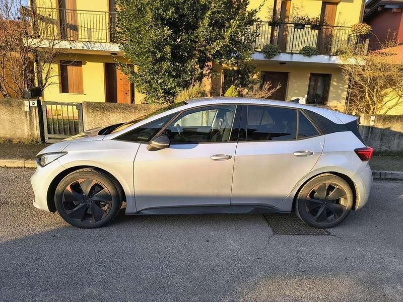 Usata Cupra Born 69 kW (95 CV) 2023 Grigio Utilitaria