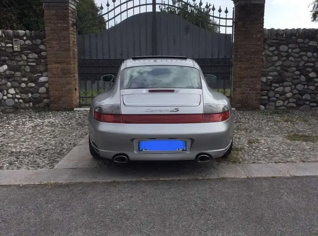 Usata Porsche 911 Carrera 4S 320 CV (235 kW) 2002 Coupé