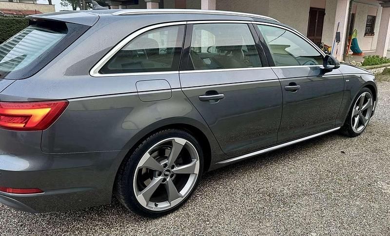 Usata Audi A4 Ambiente 190 CV (139 kW) 2016 Station wagon