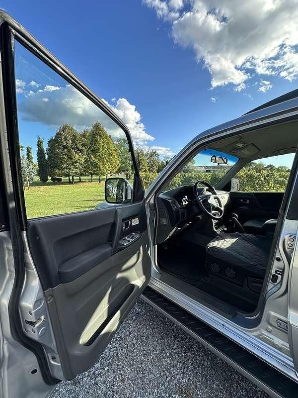 Usata Mitsubishi Pajero 160 CV (117 kW) 2003 SUV