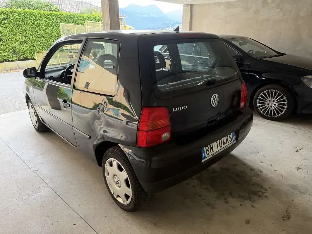Usata VW Lupo 50 CV (36 kW) 2001 Utilitaria