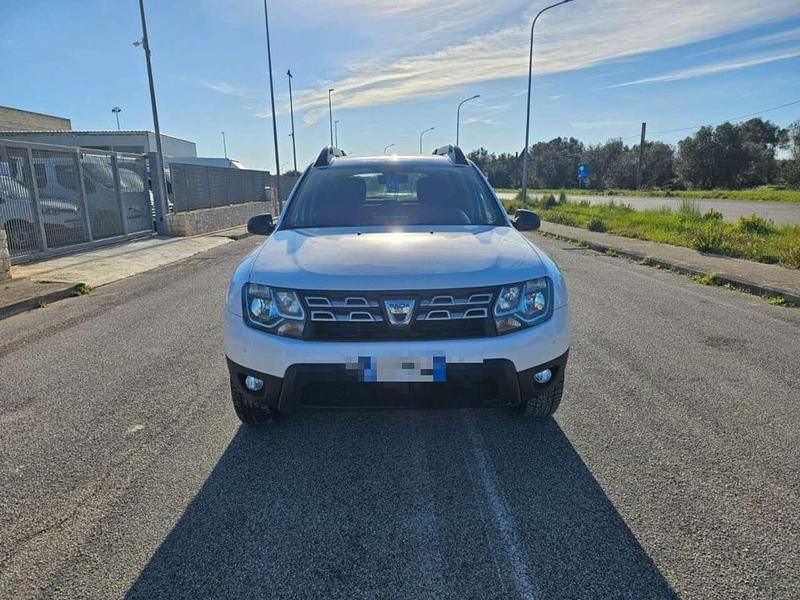 Usata Dacia Duster Ambiance 115 CV (84 kW) 2018 Bianco SUV