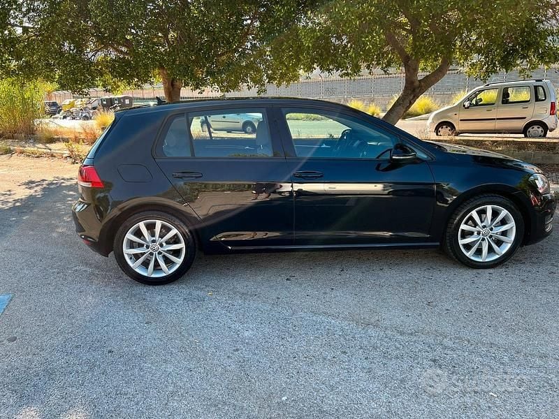 Usata VW Golf VII 110 CV (80 kW) 2015 Nero Berlina