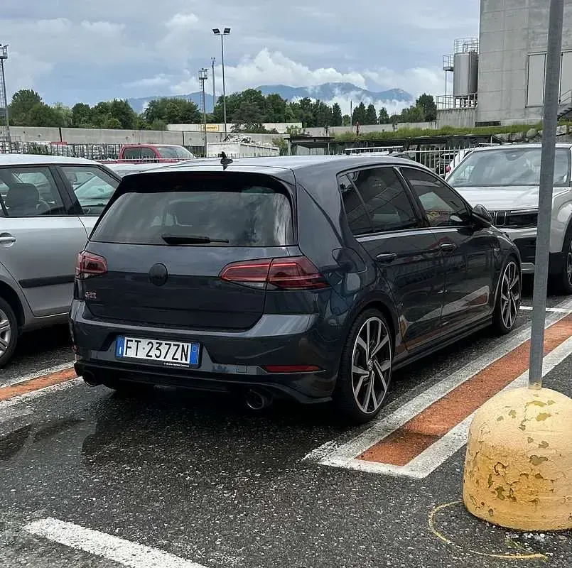Usata VW Golf VII GTI 245 CV (180 kW) 2019 Berlina
