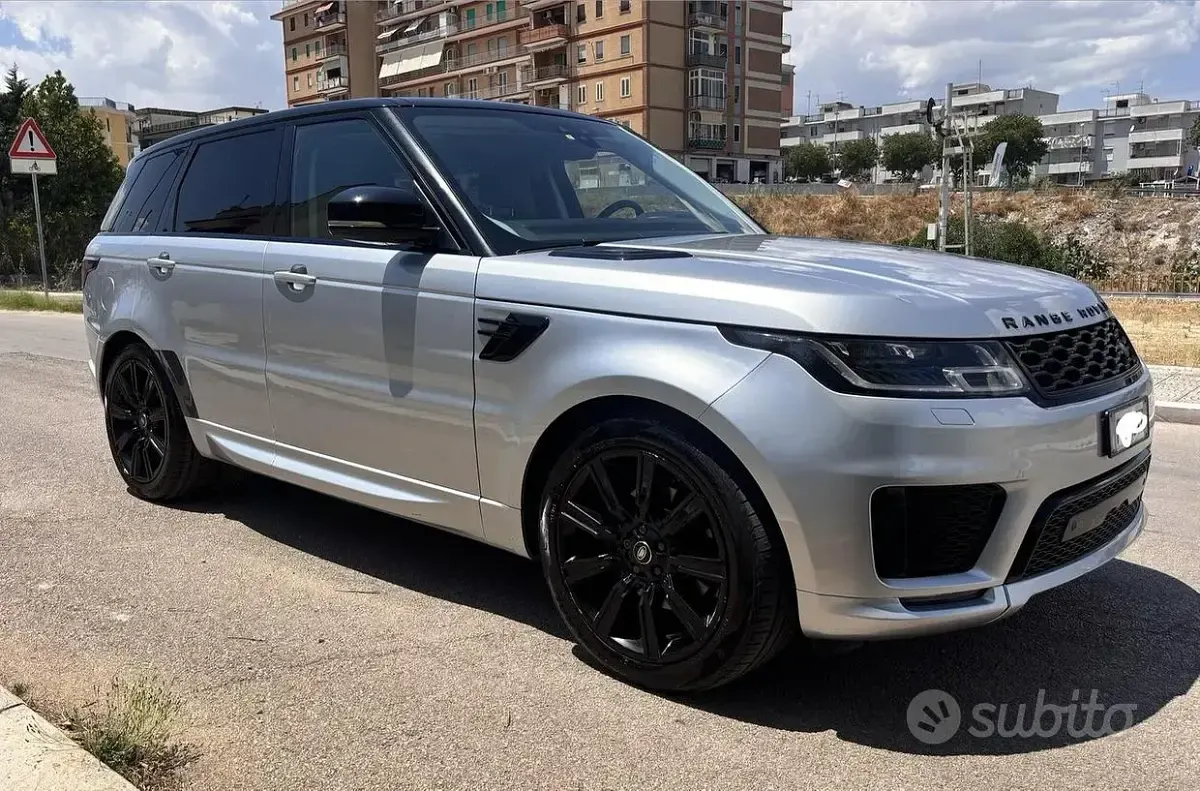 Usata Land Rover Range Rover Sport 249 CV (183 kW) 2019 Grigio SUV