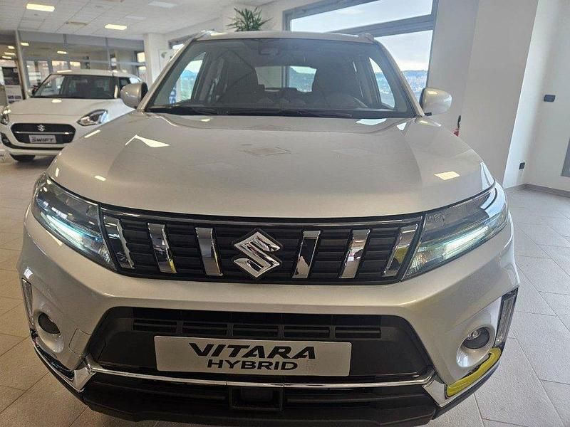 Usata Suzuki Vitara 129 CV (94 kW) 2021 Argento SUV
