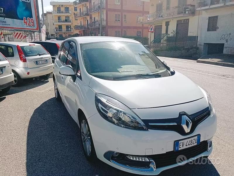 Usata Renault Scénic III XMOD 110 CV (80 kW) 2014 Bianco Monovolume