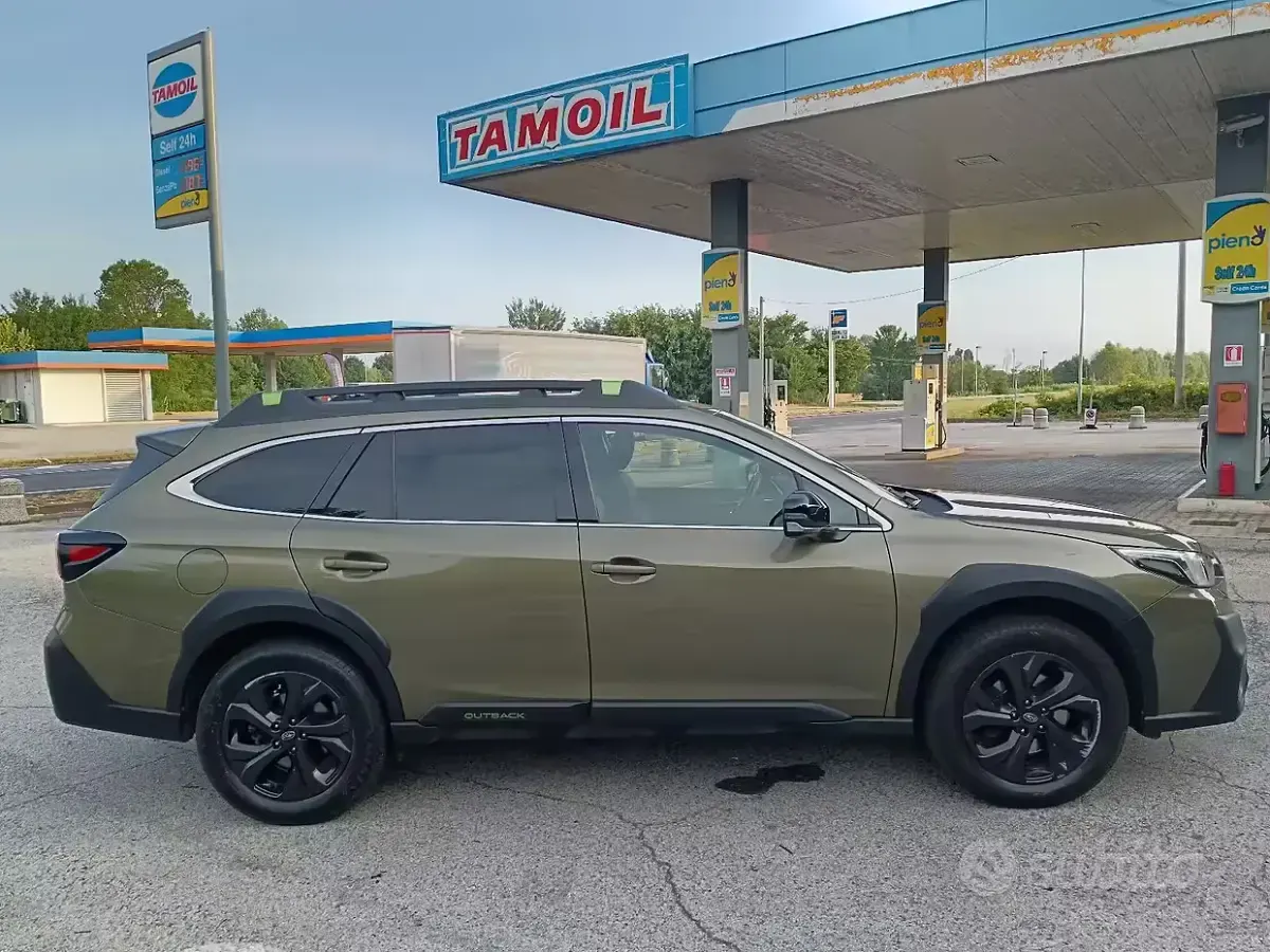 Usata Subaru Outback 169 CV (124 kW) 2021 Verde Station wagon