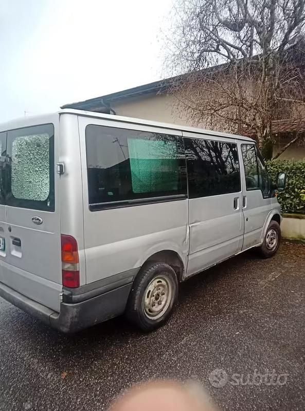 Usata Ford Transit 2006 Grigio Monovolume