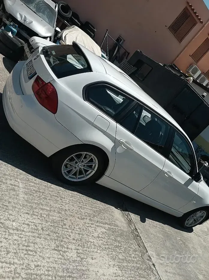 Usata BMW 316 116 CV (85 kW) 2011 Bianco Station wagon