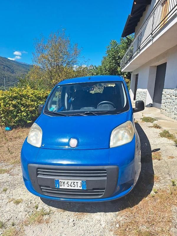 Usata Fiat Qubo Trekking 73 CV (53 kW) 2009 Blu Monovolume