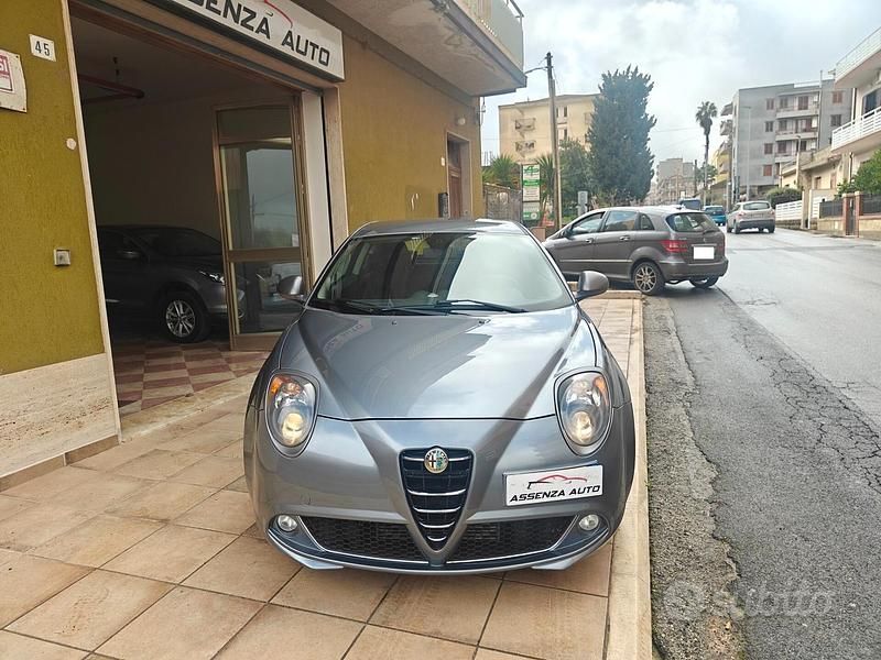 Usata Alfa Romeo MiTo Distinctive 95 CV (69 kW) 2012 Grigio Utilitaria