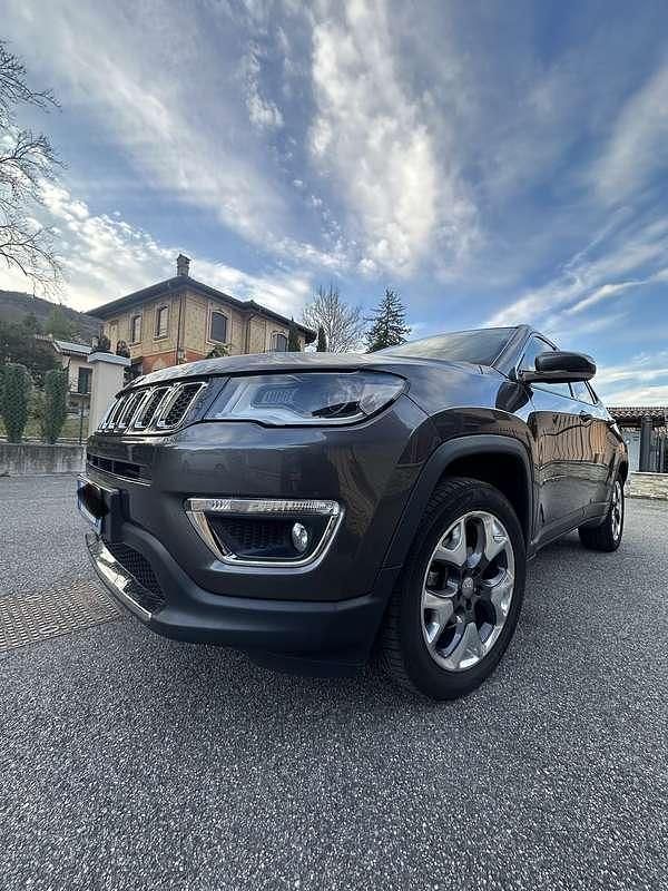 Usata Jeep Compass Limited 140 CV (102 kW) 2019 SUV