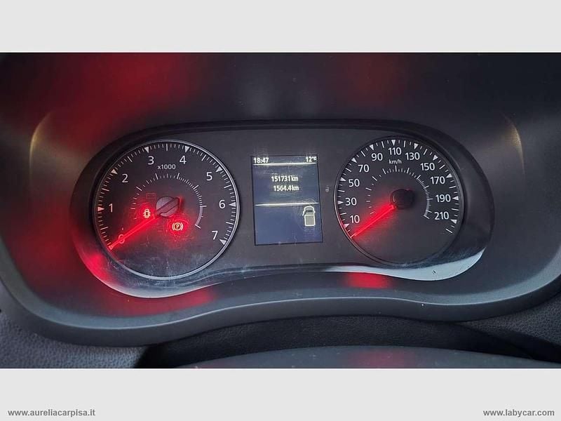 Usata Renault Master 135 CV (99 kW) 2023 Grigio Monovolume