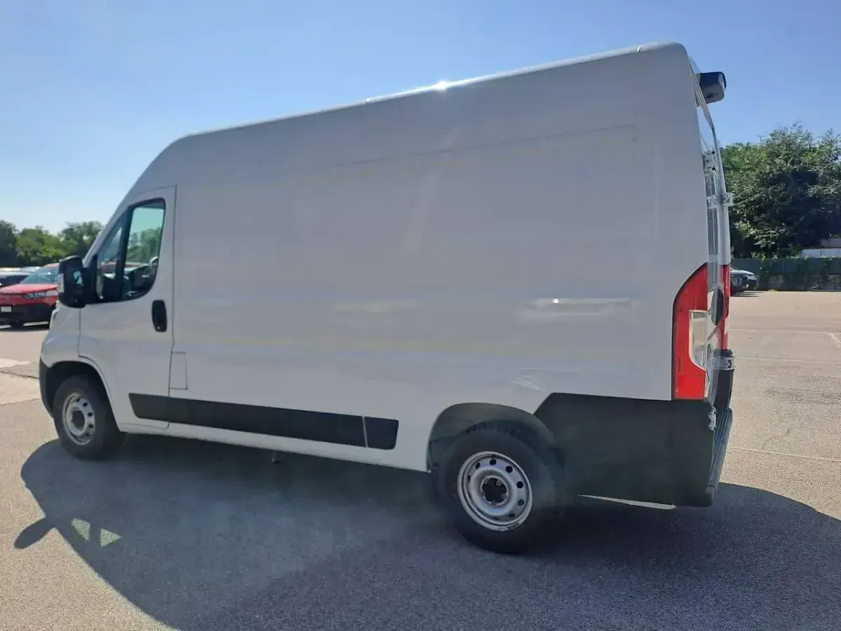 Usata Fiat Ducato 120 CV (88 kW) 2023 Bianco Furgone