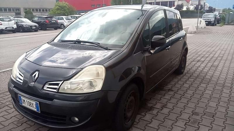Usata Renault Grand Modus Dynamique 86 CV (63 kW) 2008 Nero Monovolume