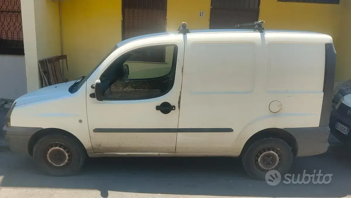 Usata Fiat Doblò 101 CV (74 kW) 2002 Monovolume