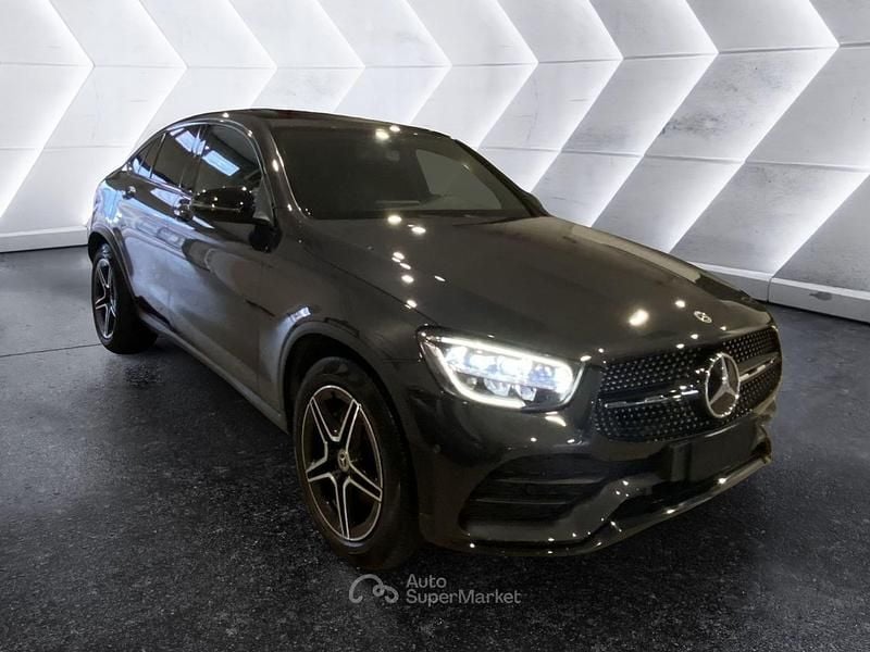 Usata Mercedes GLC220 Premium 194 CV (142 kW) 2022 Grigio Coupé