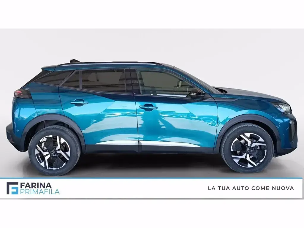 Usata Peugeot 2008 Allure 101 CV (74 kW) 2025 Blu SUV