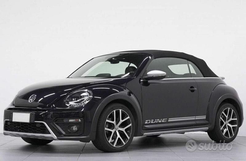 Usata VW Beetle Cabriolet Dune 150 CV (110 kW) 2017 Nero Cabrio