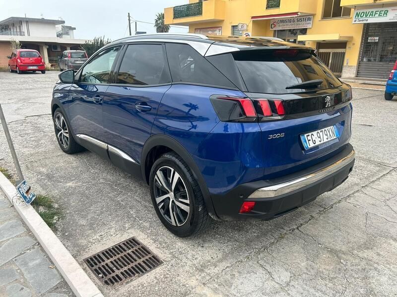 Usata Peugeot 3008 120 CV (88 kW) 2017 Blu SUV