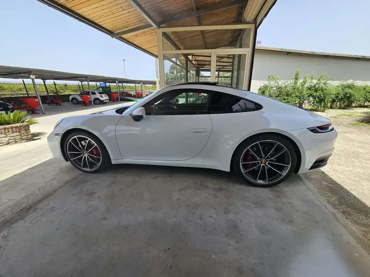 Usata Porsche 992 Chrono 450 CV (330 kW) 2020 Other Coupé