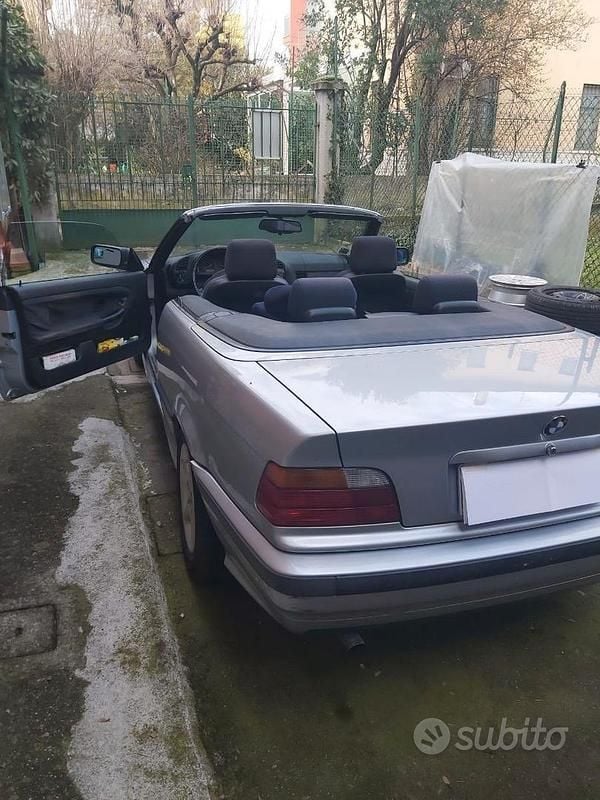 Usata BMW 318 Cabriolet 1996 Grigio Cabrio